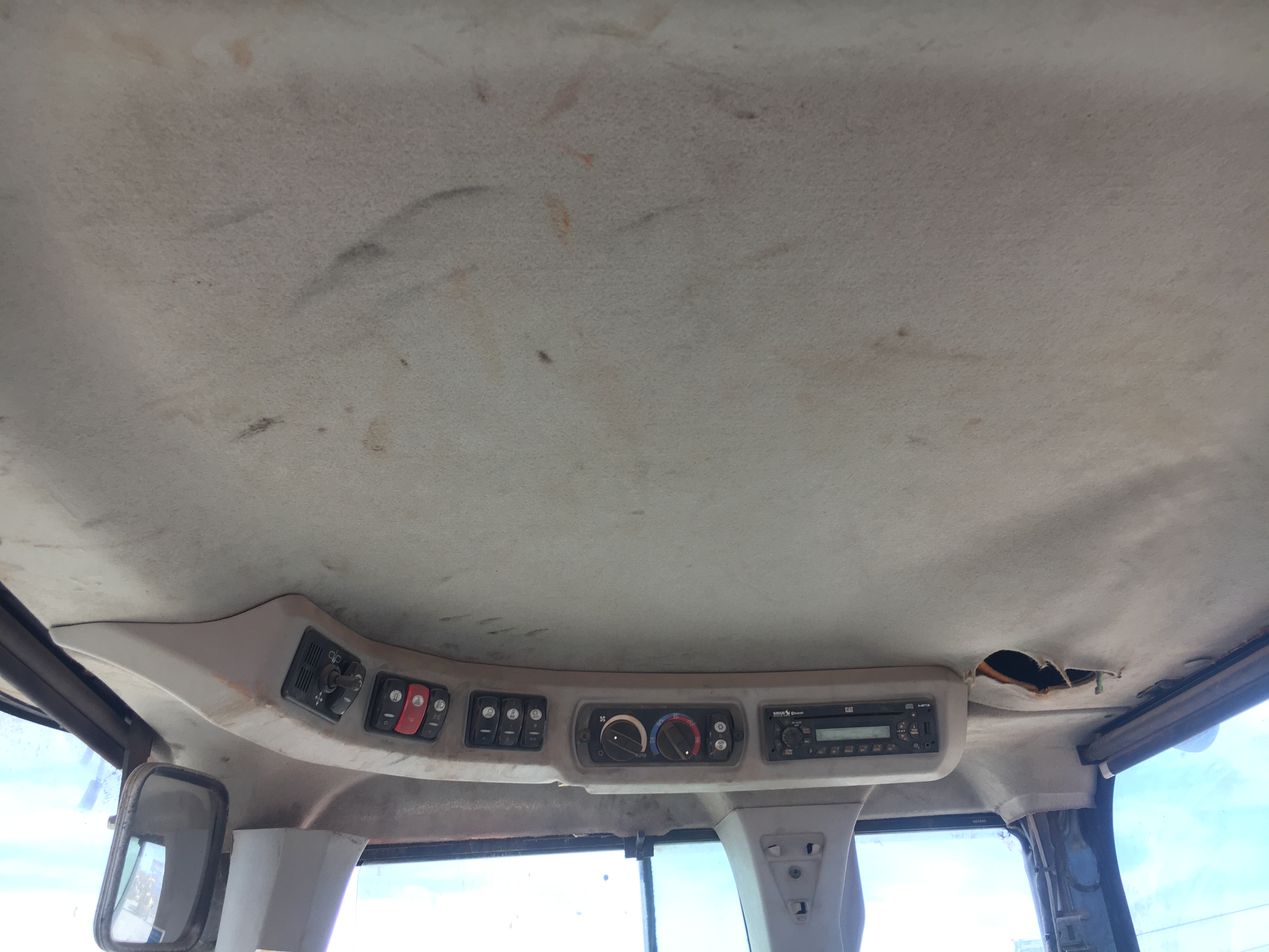 ./imagenes/INVOICE/2019/16445/CARGADOR FRONTAL CAT 924K (20).JPG